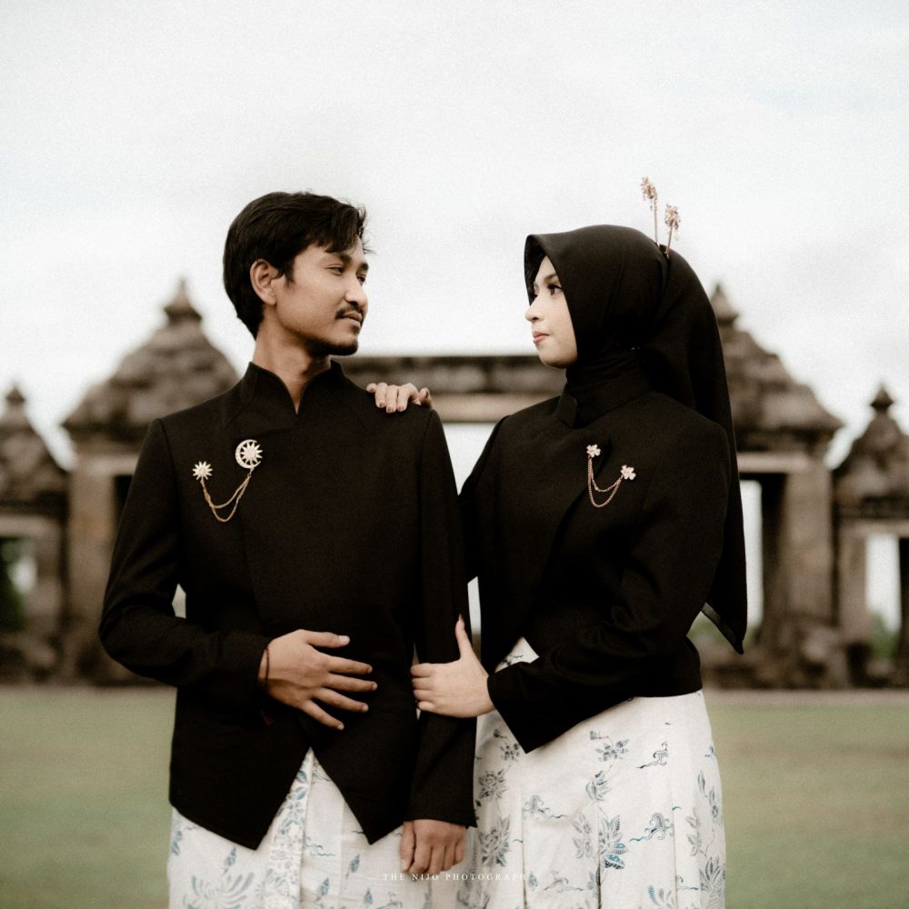 1540378-Shania_Bhkati_dari Nijo L