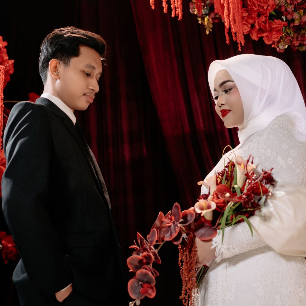 2. 2RELATIONSHIP FELLIA TAUFIQ