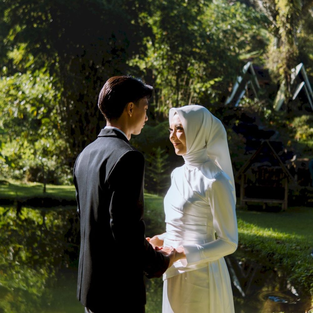 Afri & Anggis (8)