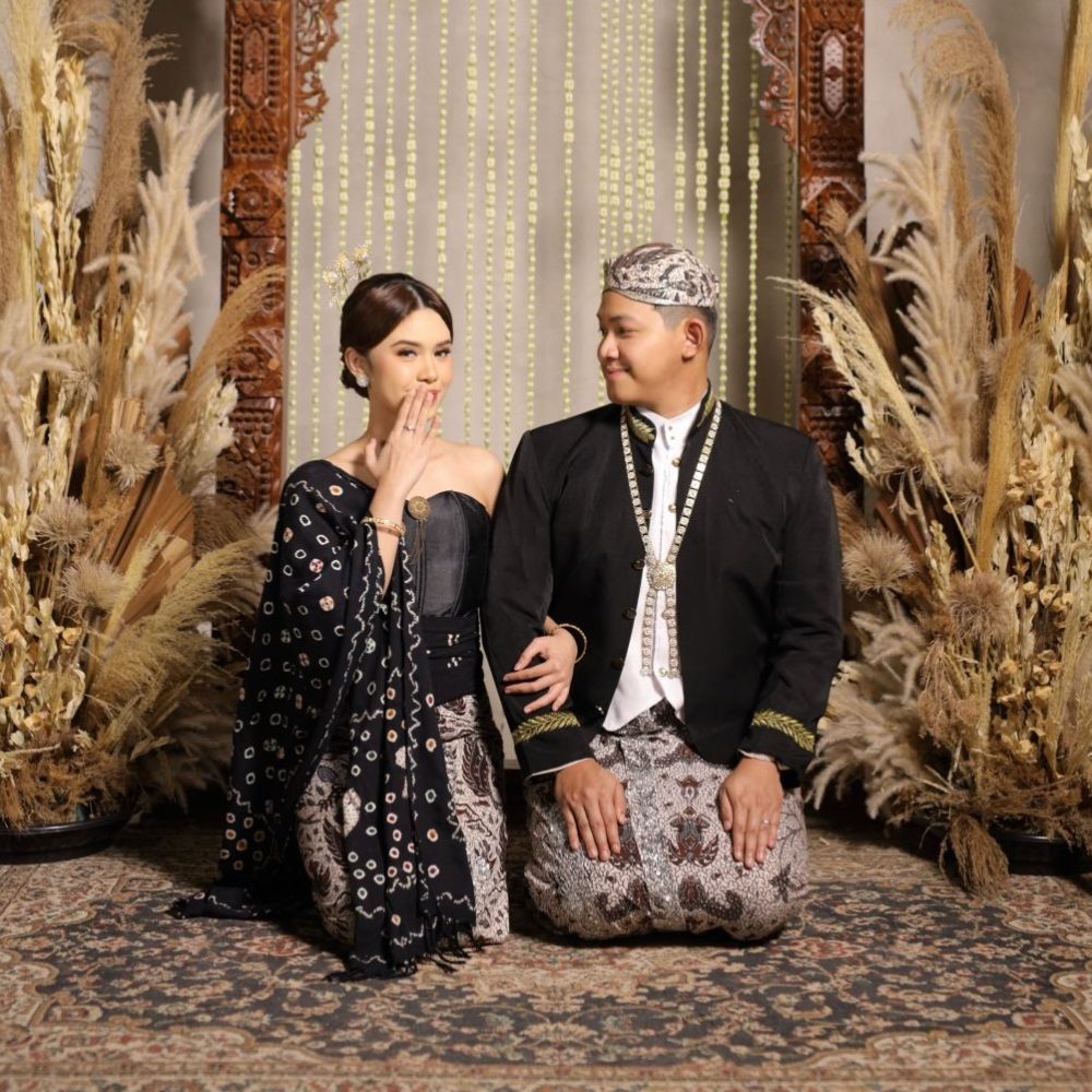 GALLERY AUDREY-DEVIN1_1 copy