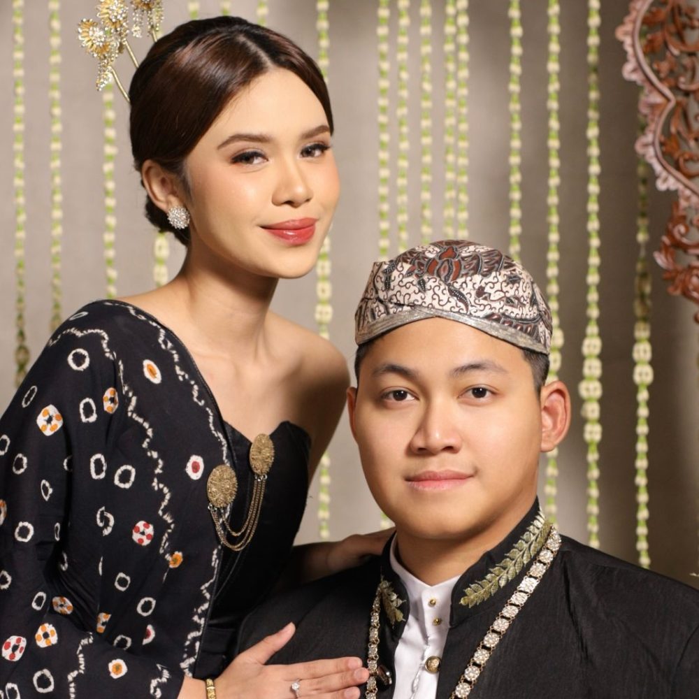 GALLERY AUDREY-DEVIN2_1 copy