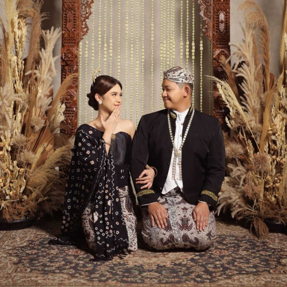 GALLERY AUDREY-DEVIN5_1 copy