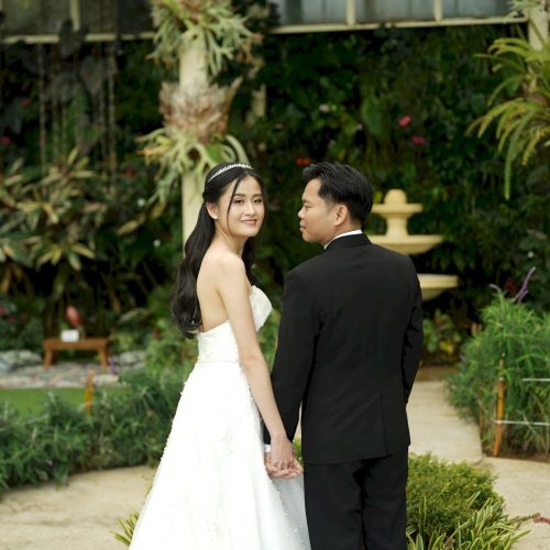 Joni & Febby (3)