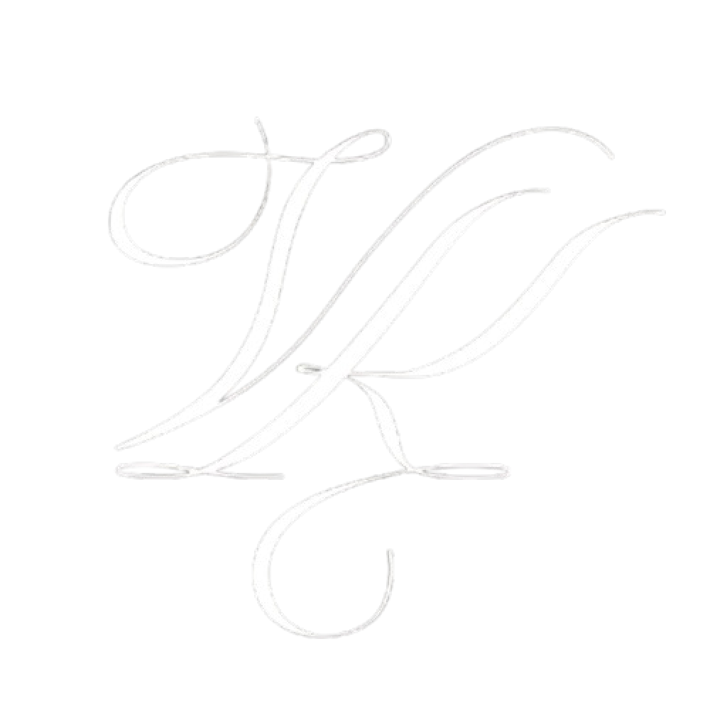 LOGO INISIAL VICTOR KEYNE (WHITE)