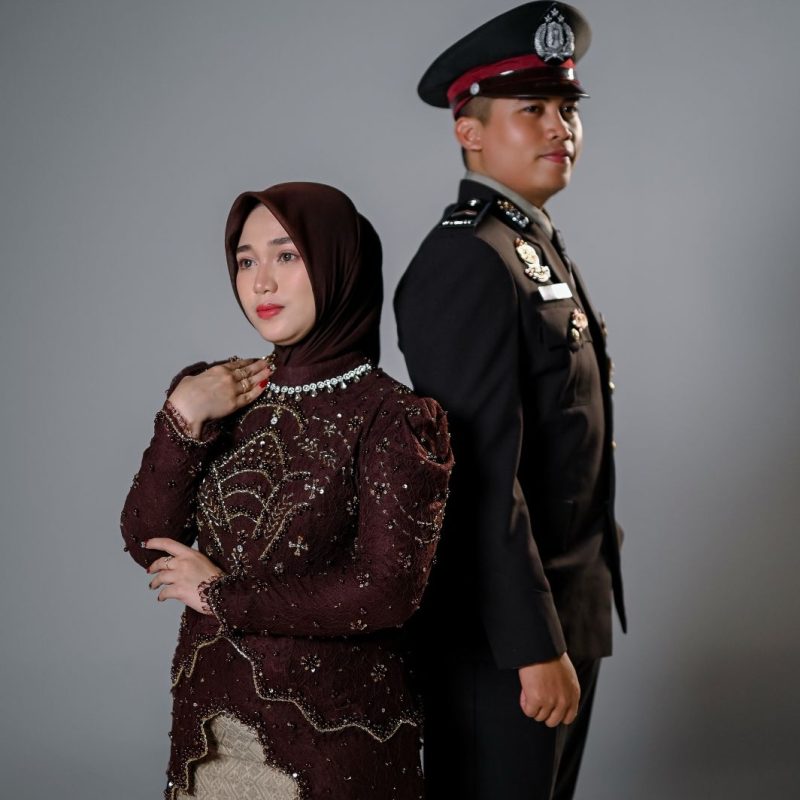 REGINA RAHMAT 27