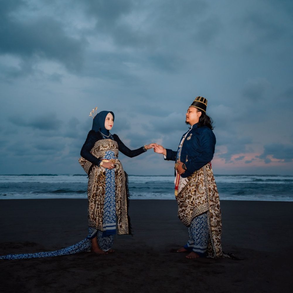 RETNO-WIDHI4