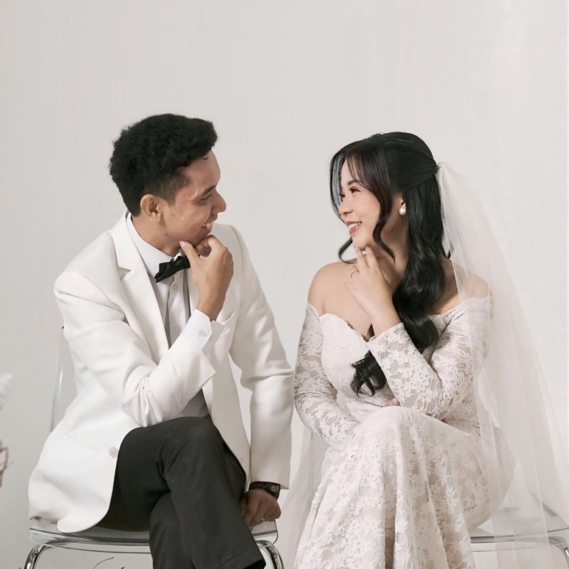 WE VIVI-STENLY1 copy