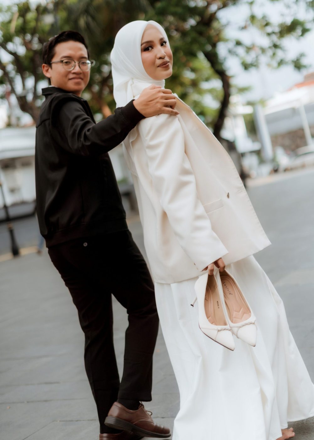 hWEDGIFT-shidqi
