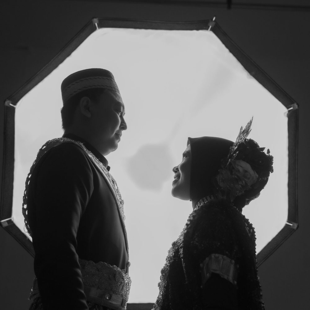 relationship-ayu indra rev